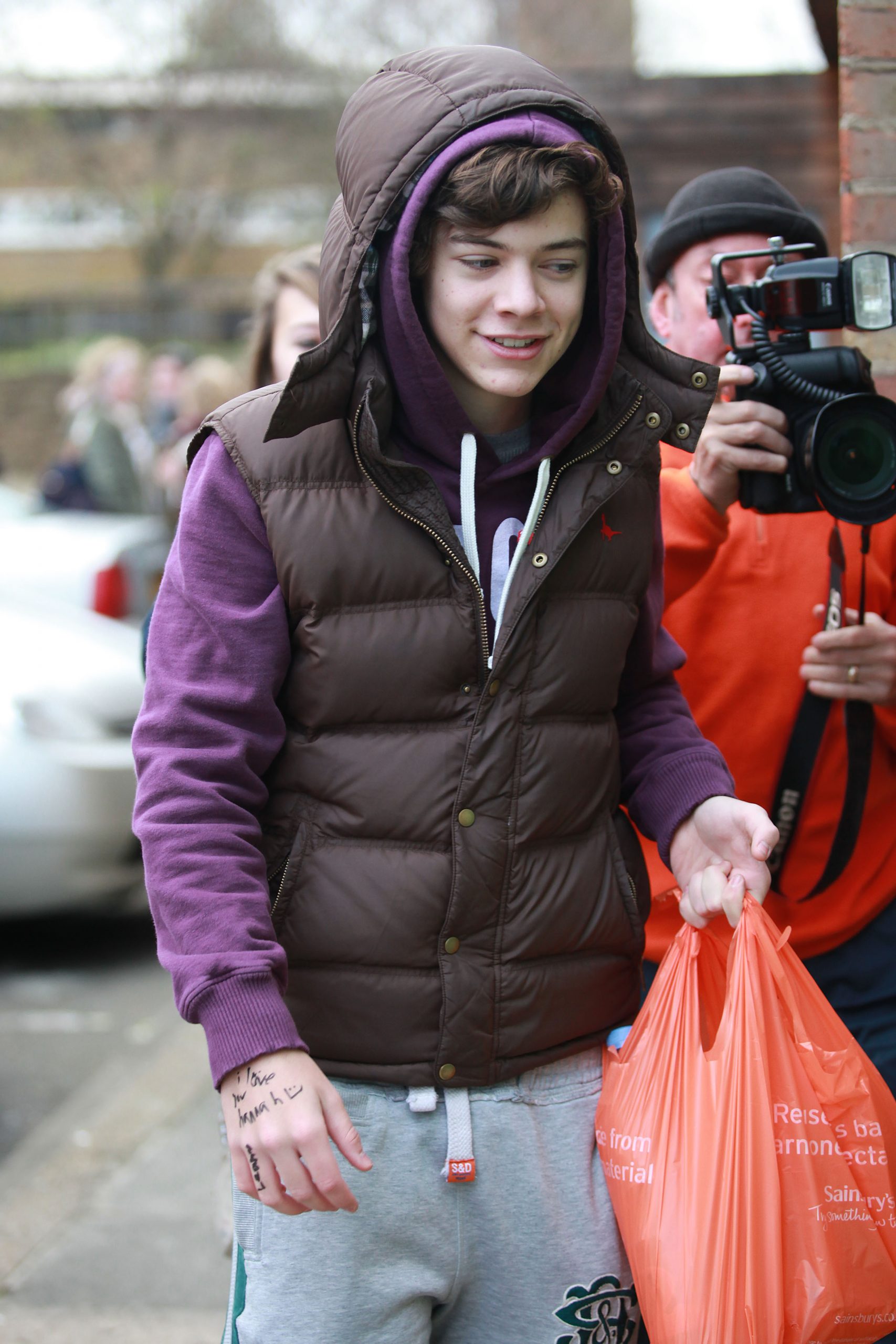 Harry Styles sighted at recording studio on November 29, 2010, in London, England. | Source: Getty Images