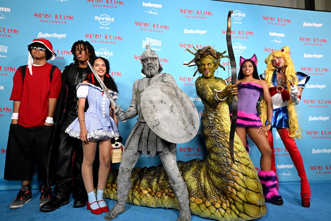 Johan Samuel, Henry Samuel, Kayla Betulius, Tom Kaulitz, Heidi Klum, Lou Samuel, and Bill Kaulitz attend Heidi Klum's 24th Annual Halloween Party in New York City on October 31, 2025 | Source: Getty Images
