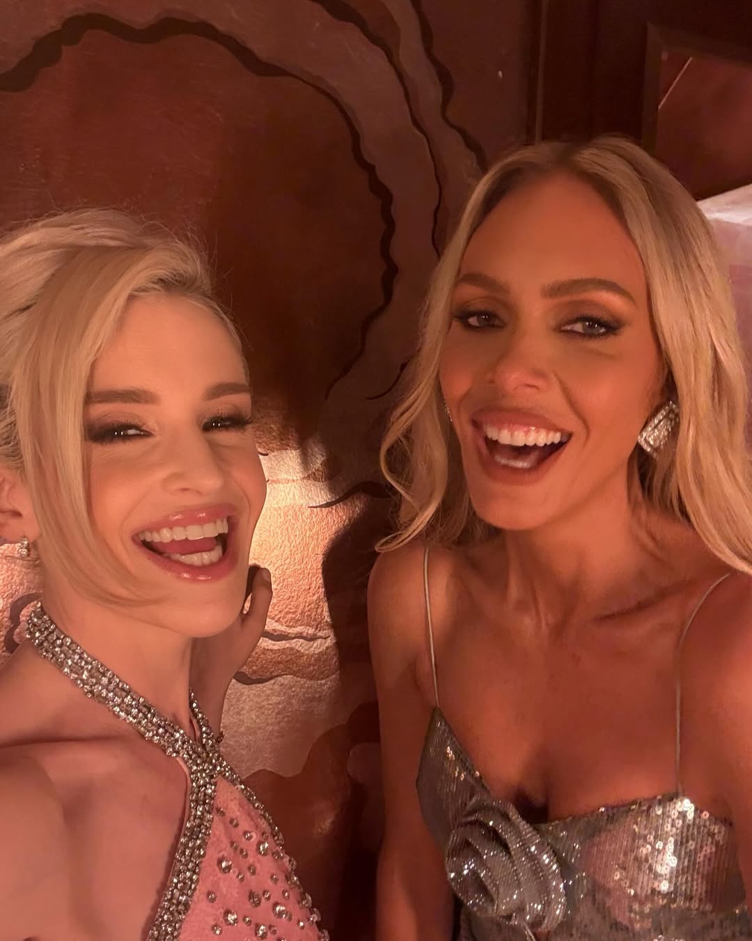 Kelly Osbourne and Rebecca Vallance pose for a selfie at a special cocktail hosted by the designer at Aki London on 26 November 2025 in London, England. | Source: Instagram/kellyosbourne