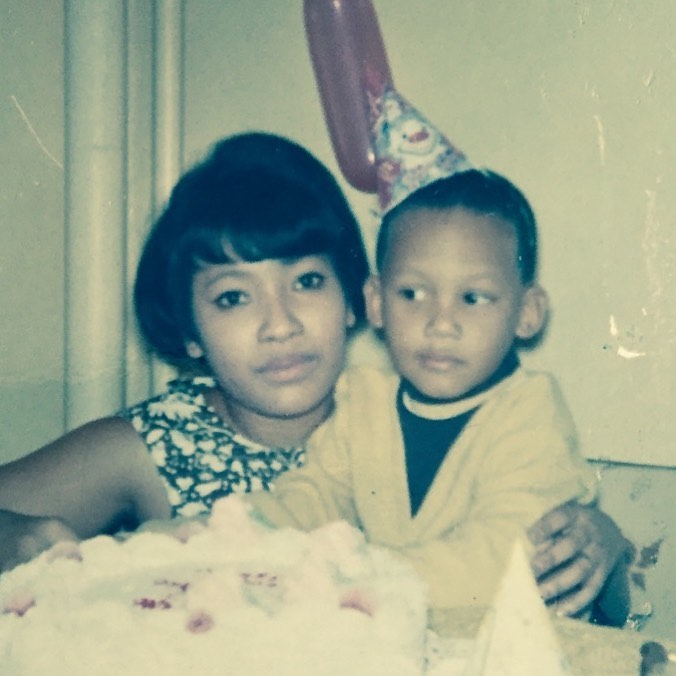 A throwback picture of the actor, from a post dated November 22, 2019 | Source: Instagram/khalilkain