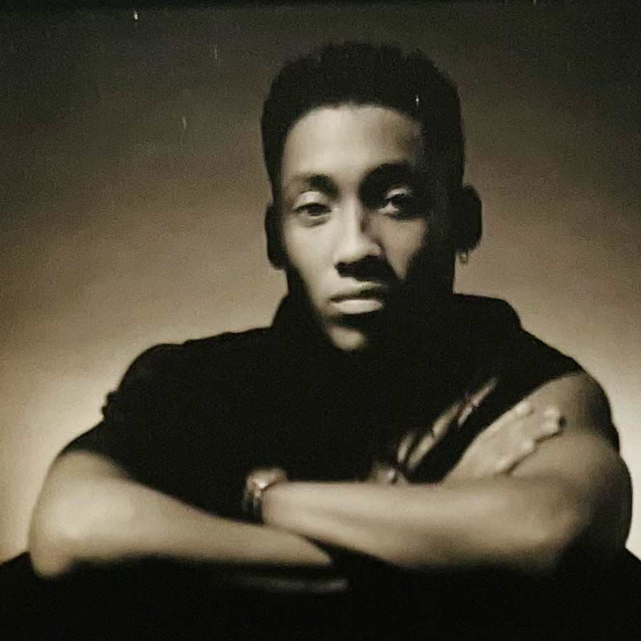 The actor is pictured in the '90s, from a post dated March 29, 2025 | Source: Instagram/khalilkain