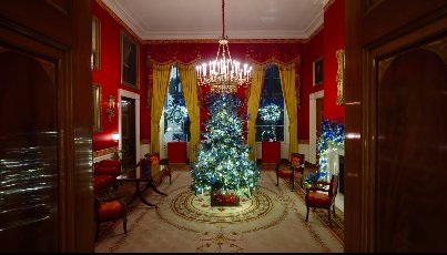 A view of another decorated room in the White House. | Source: Facebook/First Lady Melania Trump
