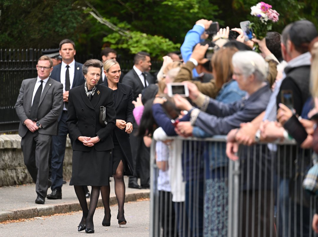 Anne, Princess Royal and Zara Tindall greet the public outside the gates of Balmoral Castle on 10 September 2022 in Aberdeenshire, Scotland. | Source: Getty Images