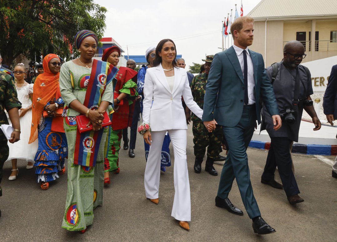 Meghan Markle and Prince Harry during their Colombia visit on August 15, 2024, in Bogot&aacute;, Colombia. | Source: Getty Images