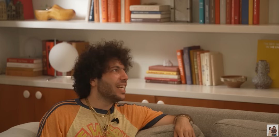 Benny Blanco is seen during his podcast. | Source: YouTube/FriendsKeepSecrets