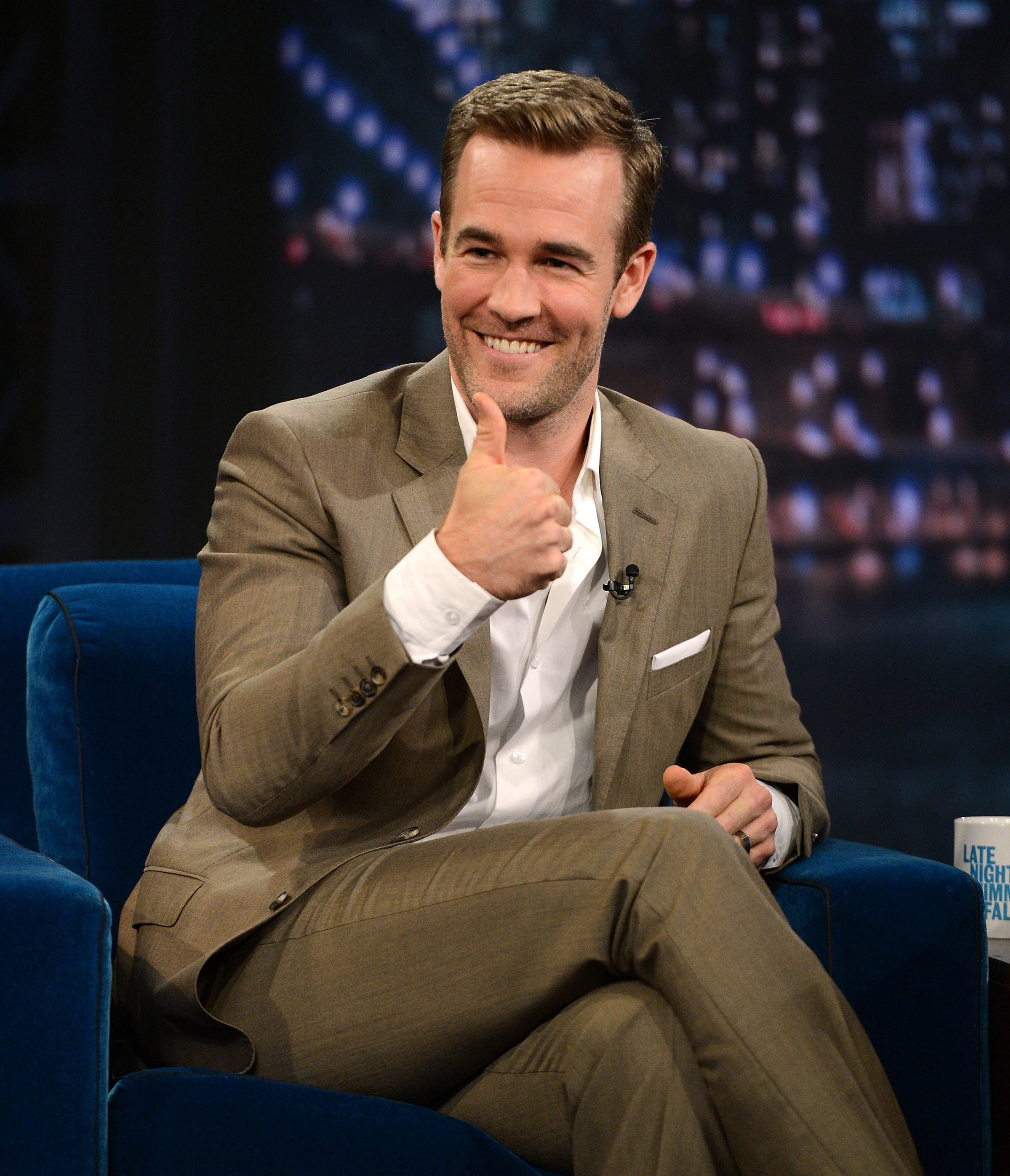 James Van Der Beek visits