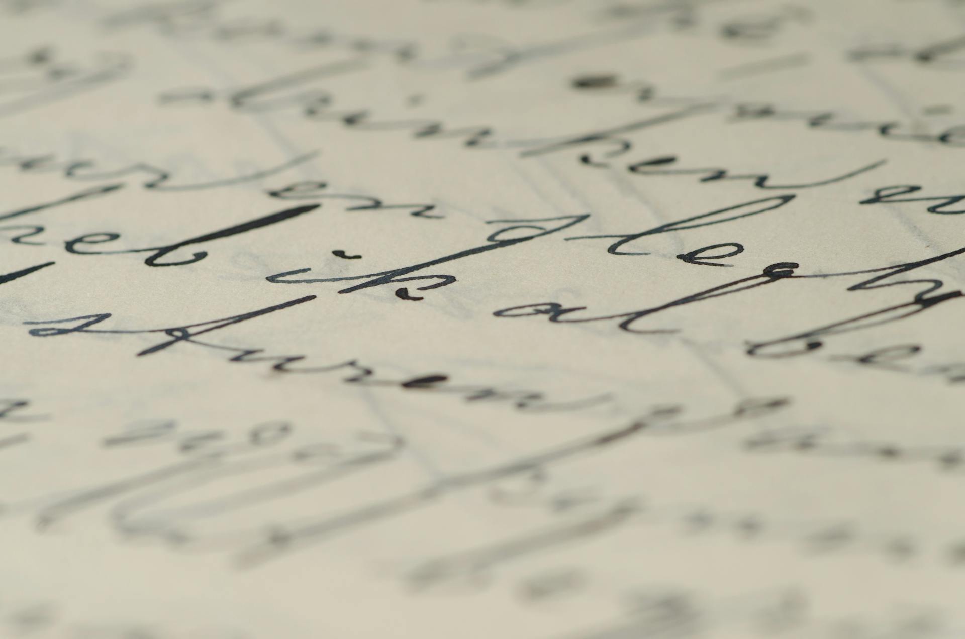 A close-up shot of a person's handwriting | Source: Pexels