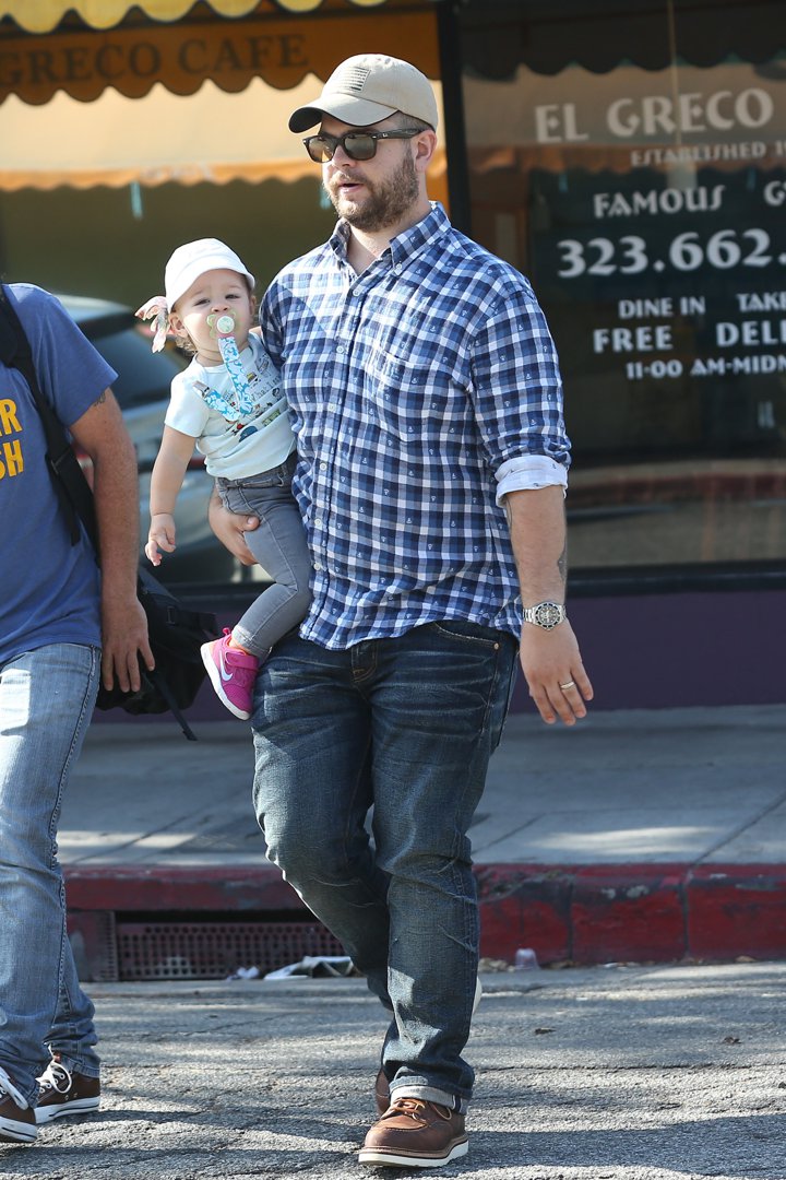 Jack Osbourne and daughter Pearl are seen on 16 August 2013 in Los Angeles, California. | Source: Getty Images