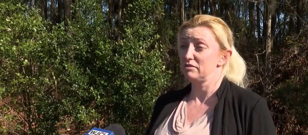 Katie Oakley calls Dr Linda Davis a hero, from a post dated  February 18, 2026. | Source: YouTube/WJCLNews