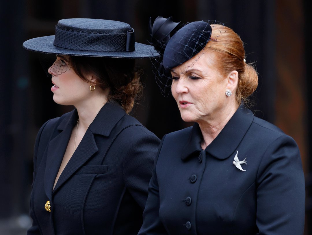 Princess Eugenie and Sarah Ferguson at the Committal Service for Queen Elizabeth II at St George's Chapel on September 19, 2022, in Windsor, England. | Source: Getty Images