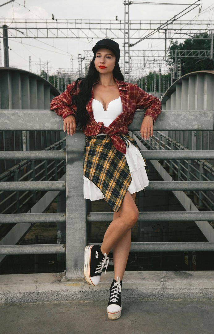 Woman posing for a photo | Source: Pexels