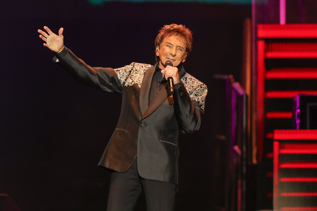 Barry Manilow performs onstage during 'Manilow: The Last Seattle Concert