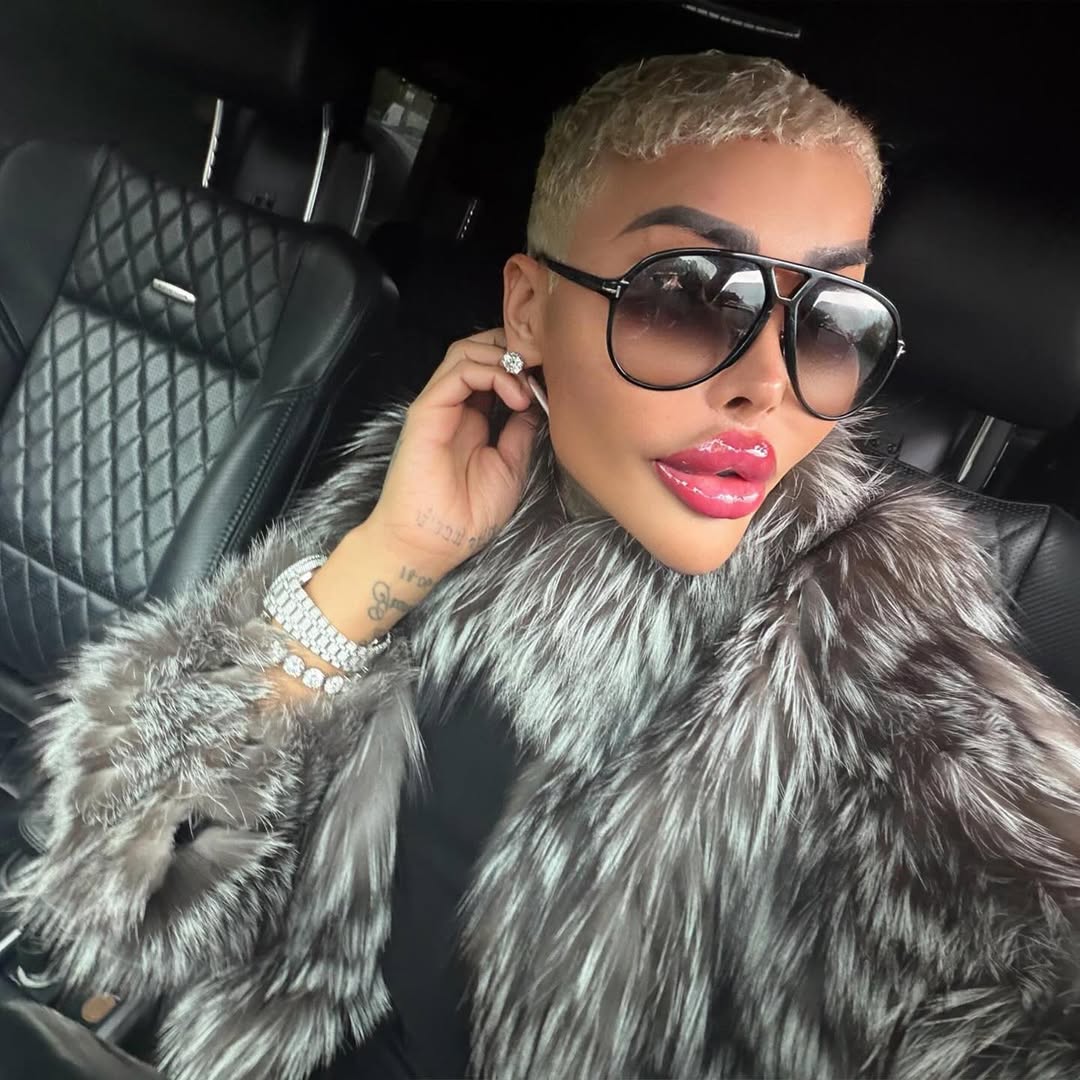 Jordan James Parke poses for a selfie, shared on 7 November 2025. | Source: Instagram/jordanjamesparke2