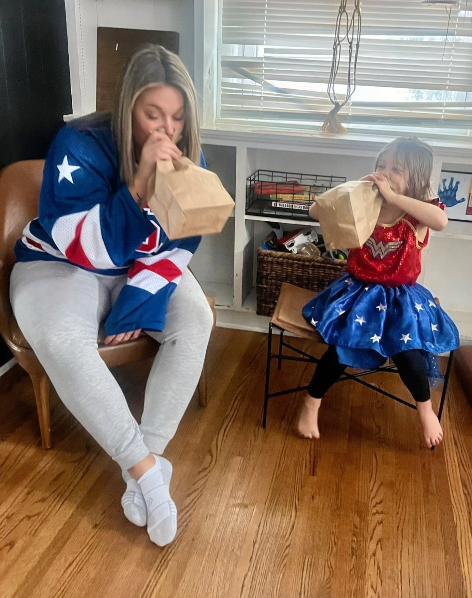 Jessi Pierce seen with her daughter in a post dated February 22, 2026 | Source: X/jessi_pierce