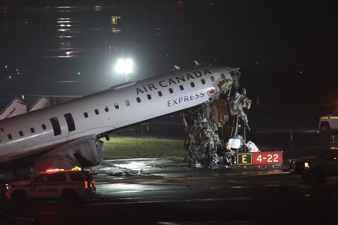 Passenger plane collides with a fire truck while landing at LaGuardia Airport on March 23, 2026, in New York City, New York | Source: Getty Images