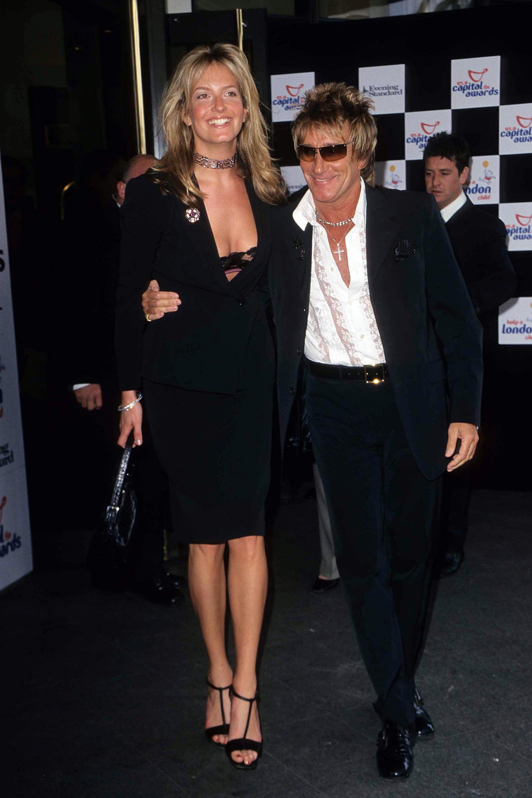 Rod Stewart and Penny Lancaster at The Capital FM Awards 2001 at Royal Lancaster Hotel in London, Great Britain. | Source: Getty Images
