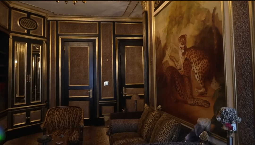 Ivana Trump's study in her Manhattan townhouse seen in a video dated November 22, 2022 | Source: YouTube/@fox5ny