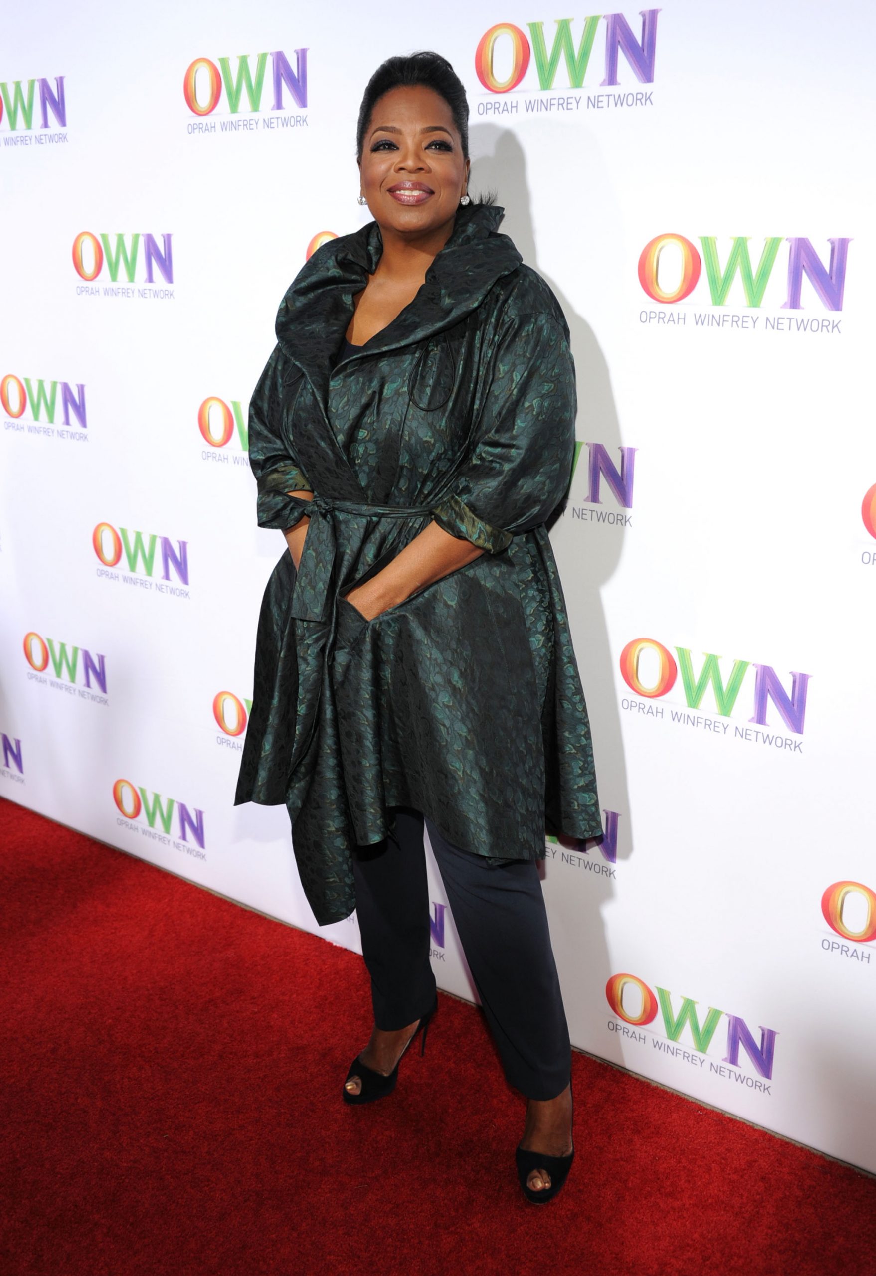 Oprah Winfrey arrives at the OWN: Oprah Winfrey Network TCA Winter Press Tour Cocktail Party at the Horseshoe Gardens at the Langham Hotel on January 6, 2011, in Pasadena, California | Source: Getty Images