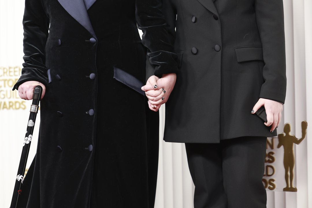 A close-up of Christina Applegate and Sadie Grace LeNoble holding hands. | Source: Getty Images