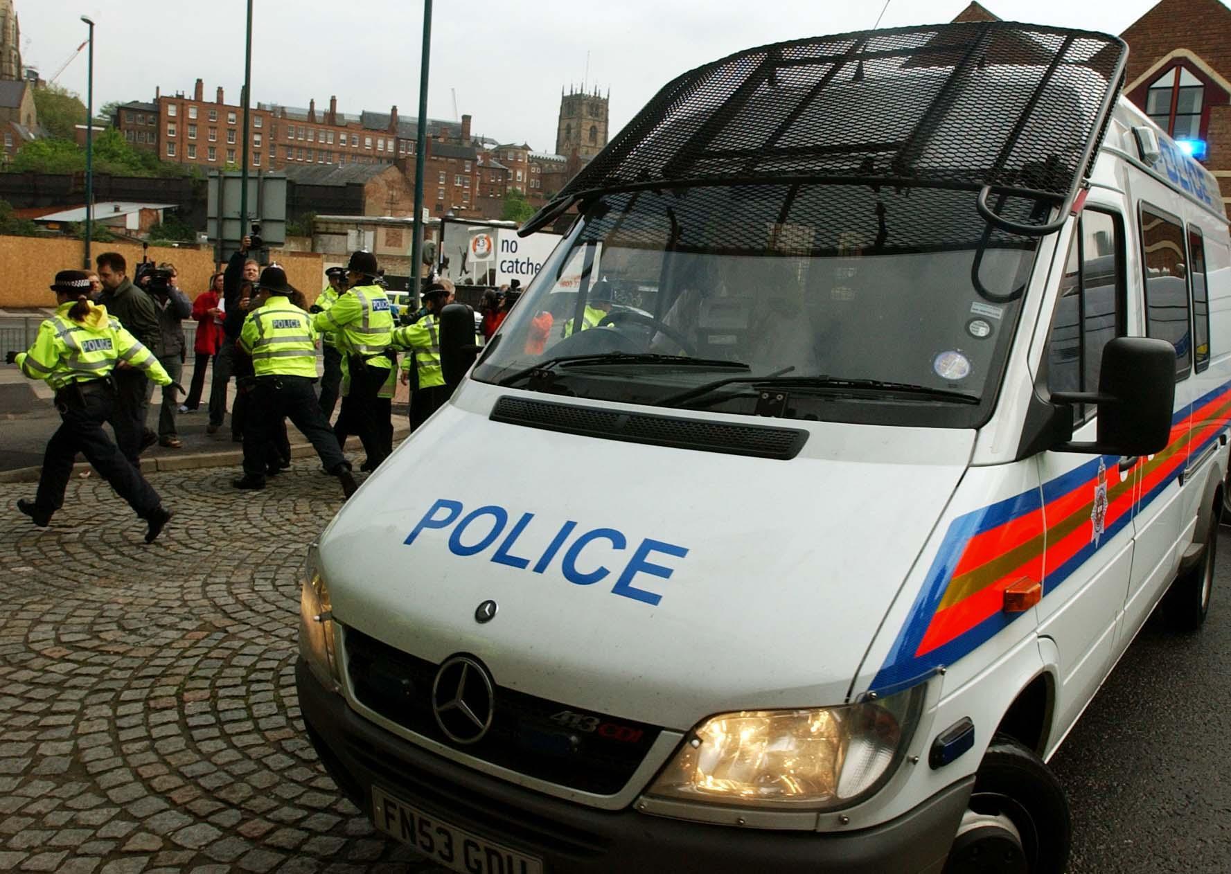 A police van arrives at Nottingham Crown Court, where Maxine Carr, the ex-fiancee of Soham murderer Ian Huntley, appeared after being charged with benefit fraud on May 10, 2004. | Source: Getty Images