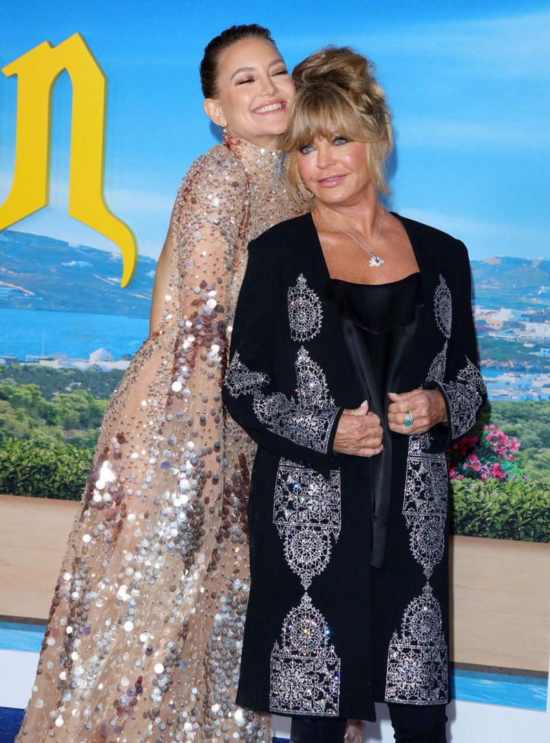 Kate Hudson and Goldie Hawn arrive for the 